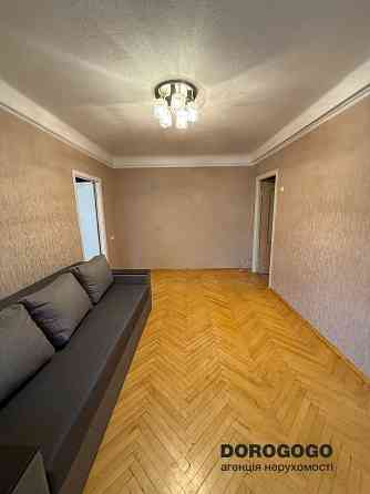 Продаж 2-кімнатної квартири.м.Дружби Народів.б-р Міхновського. Киев
