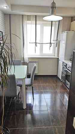 Продам трикімнатну квартиру нна Оболоні. Зої Гайдай 3, Минская Киев