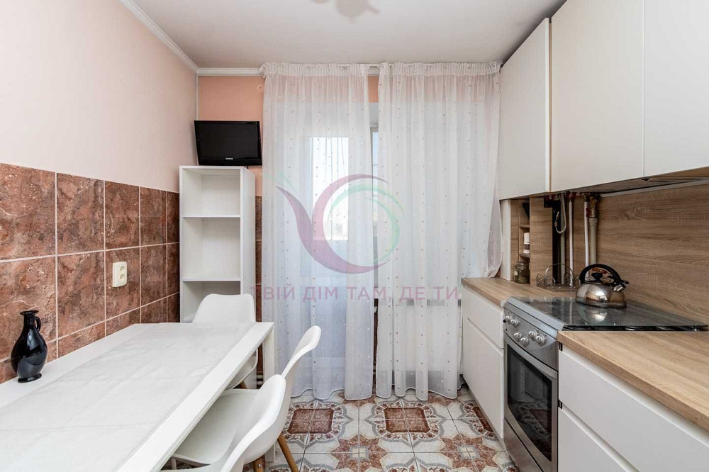 2-к. квартира з просторими великими кімнатами Івано-Франківськ - зображення 2