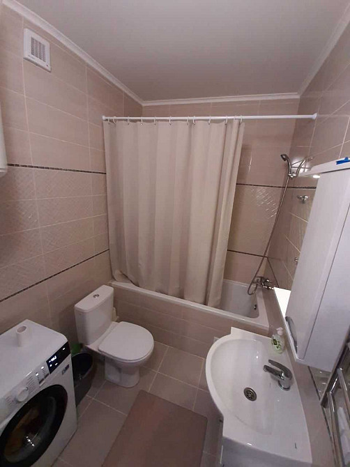 ЖК Традиція. О. Пчілки. Без комісії. Здам власну 1 кімн. кв. 44 кв.м. Київ - зображення 5