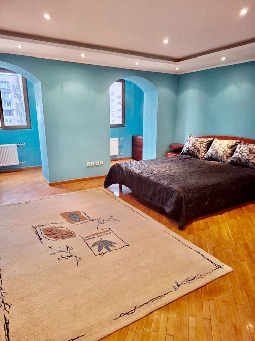 Оренда 3 к кв, вул. Махова, Святошинський рн Київ - зображення 1