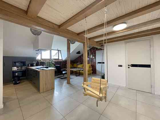 Оренда дворівневої квартири по вул. Незалежності Івано-Франківськ