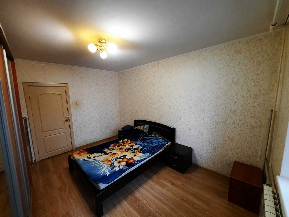 Аренда 3к квартиры ДАРНИЦКИЙ тростянецкая 8Б м. ХАРЬКОВСКАЯ остановка Киев - изображение 2