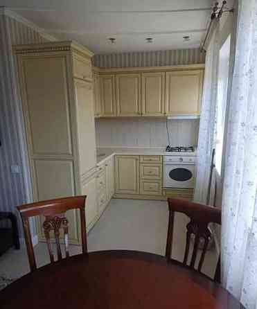 3к квартира с Евроремонтом возле метро Героев труда 522 м/р Харків