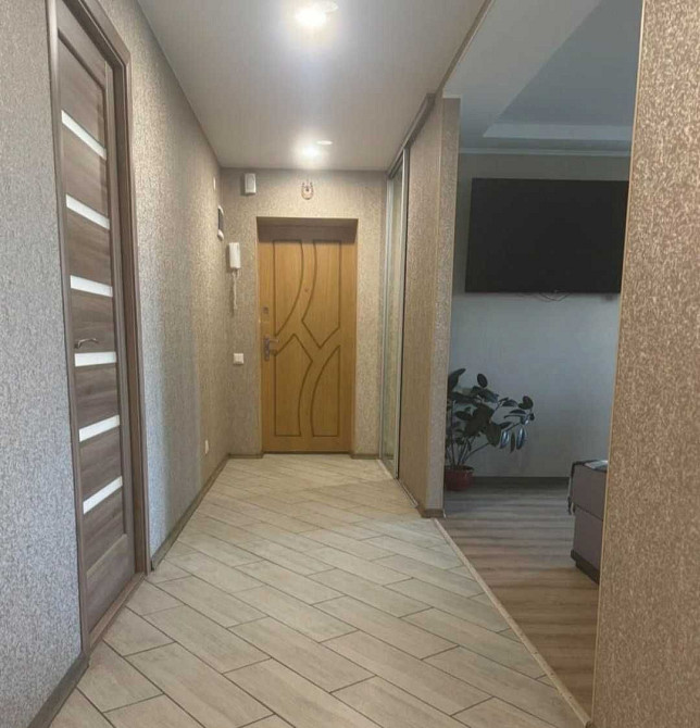 Кирпичный дом!Продажа 4-х комн кв. с ремонтом Запоріжжя - зображення 1