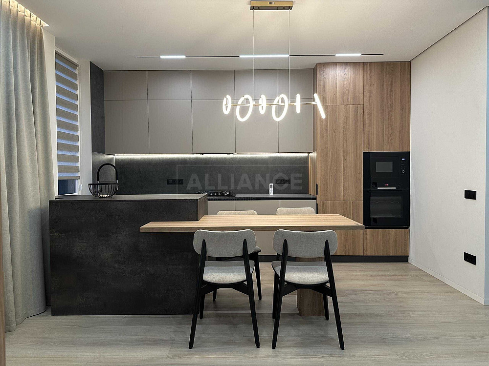 3к .квартира з дизайнерським ремонтом в ЖК Преміум класу Івано-Франківськ - зображення 1