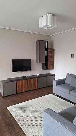 3к квартира 107м.кв з гарним ремонтом, Голосіївська 13Б, м.Деміївська Киев