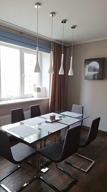 3к квартира 107м.кв з гарним ремонтом, Голосіївська 13Б, м.Деміївська Киев - изображение 1