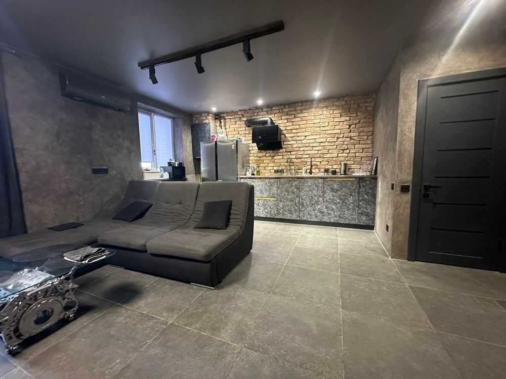 ID 37092 Виставка 2-к Унікальна квартира Хмельницький - зображення 1