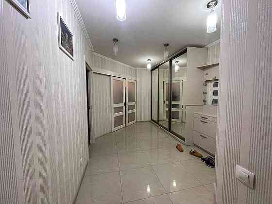 Оренда квартири вул Полтавська ЖК Золотоустівський 4 кім З паркомісцем Киев