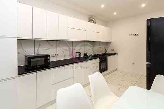 Простора 1-к.квартира за вул. Національної Гвардії Івано-Франківськ