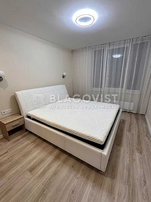 Оренда квартири на вул.Змієнка Всеволода 19,2-о кімнатна Киев - изображение 1