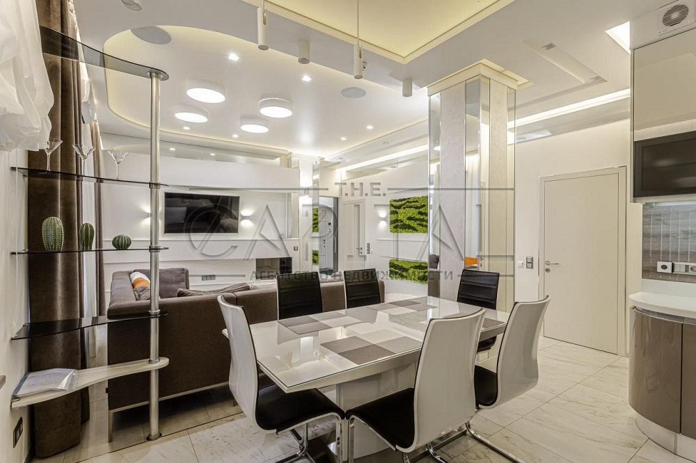 Аренда квартиры, пл. Бессарабская, Бессарабка Киев - изображение 1