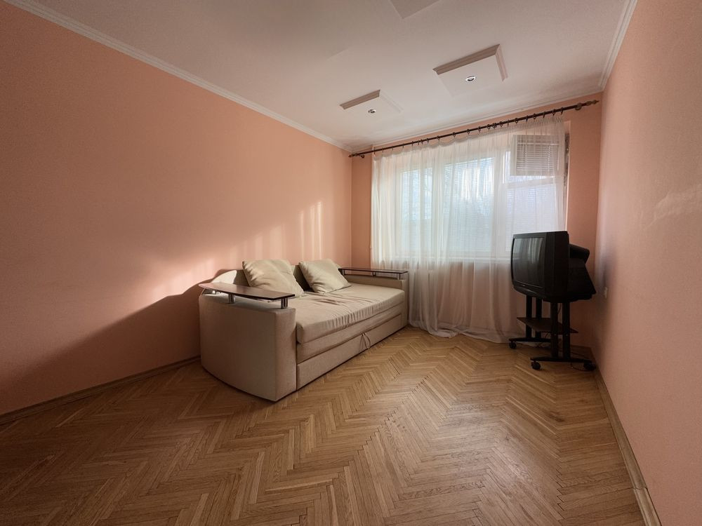 Ближній центр! Оренда 2кім, Карманського 6А | Франка | Стрийський парк Львів - зображення 1