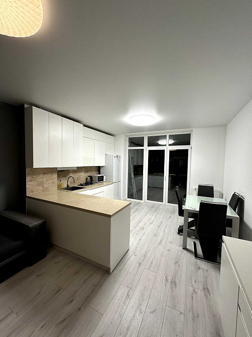 Оренда однокімнатної квартири+кухня студія в ЖК "Хвиля", Брюховичі. Брюховичи - изображение 4