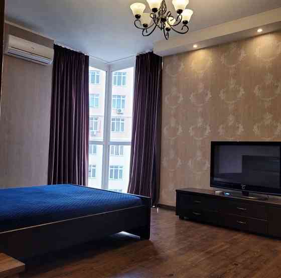 м. Чернігівська. Новий будинок. Здаємо 1-кімнатну квартиру з ремонтом Киев