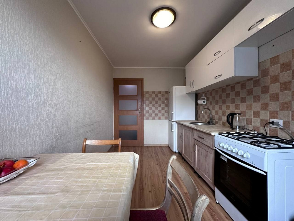 Продаж просторої 3-кімнатної квартири! Рованцы - изображение 1