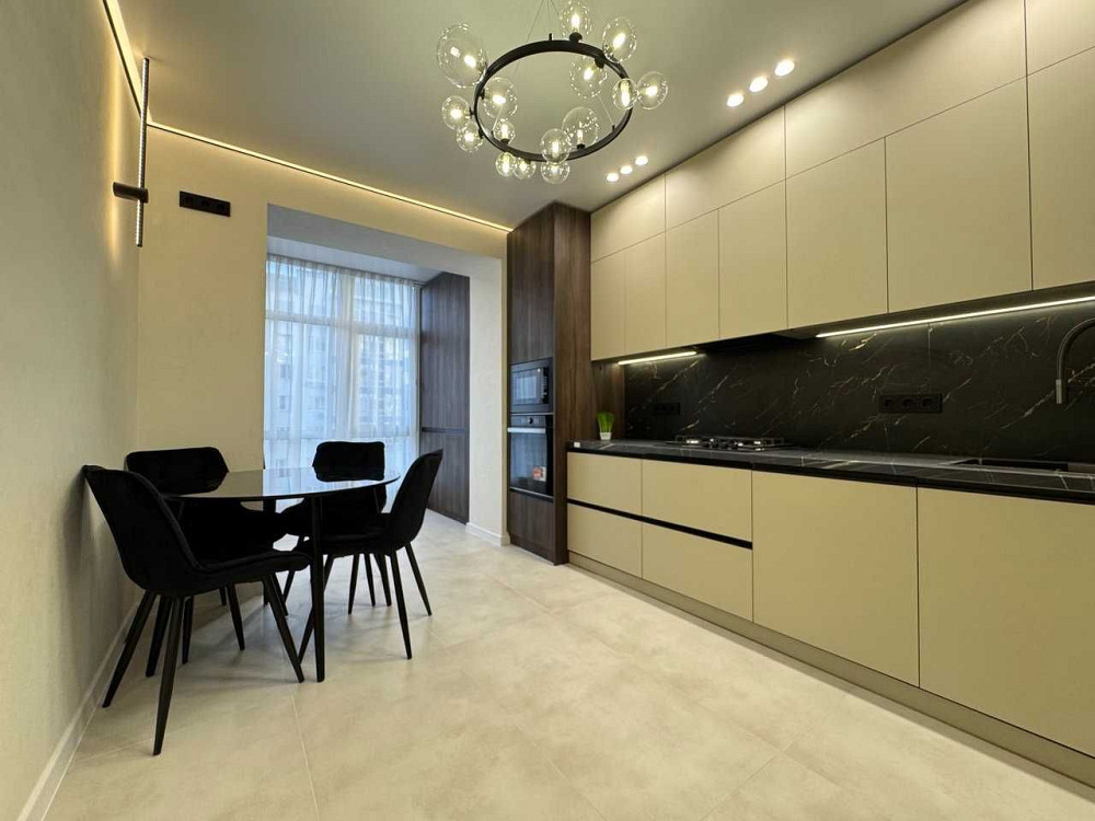 Двокімнатна квартира з вишуканим інтер’єром Івано-Франківськ - зображення 1