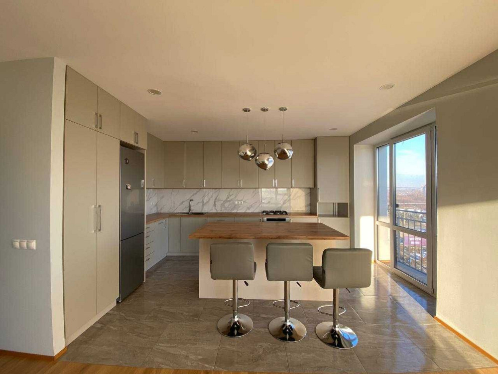 Продаю чудову квартиру поруч річки у ЖК Листопад Івано-Франківськ - зображення 3