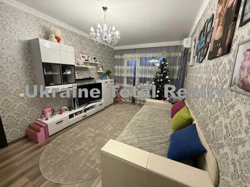 СУПЕР РЕМОНТ! 2к квартира 56м2 на Воскресенці! Вулиця Райдужна 63 Киев - изображение 1