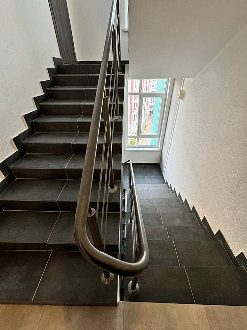 Продумана 1-но кімнатна смарт квартира в ЖК Голоскі кручі Львов - изображение 6