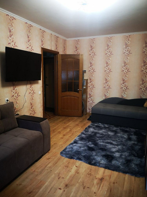 Продам 1-кімнатну квартиру в смт Іванків, Київська область  - изображение 1