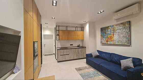 Оренда / Квартира
Київ, Печерський район, Саперне поле, 3 Киев