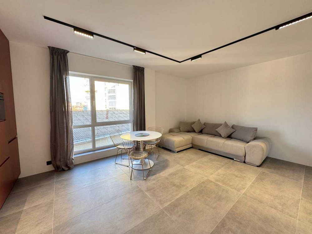 оренда просторої квартири  в зручній локації міста Ровно - изображение 3