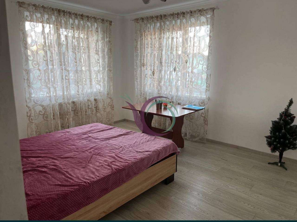 Простора 3-к. квартира за вул. Макогона Івано-Франківськ - зображення 5