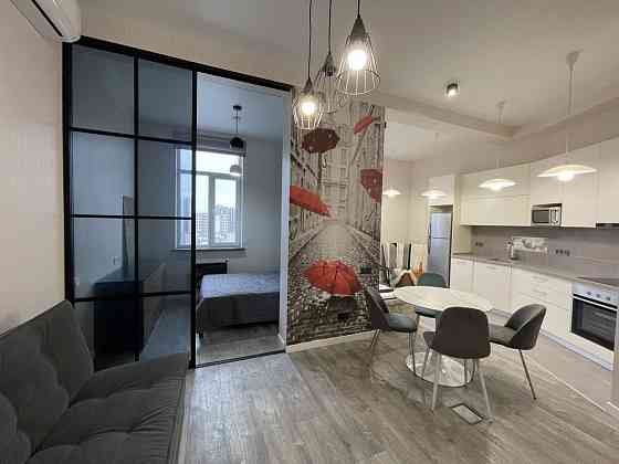 Перша здача, євро 1 кімнатна, закритий жк, Світлицького 35, Ретровіль Киев