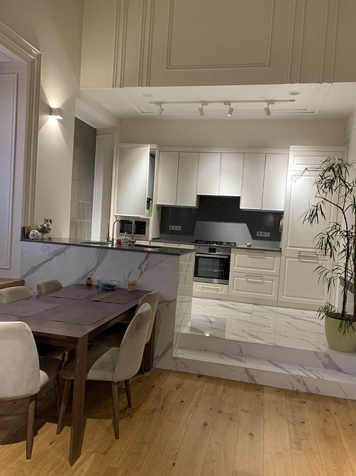 Здам двоповерховий пентхаус на Буніна Одеса - зображення 3