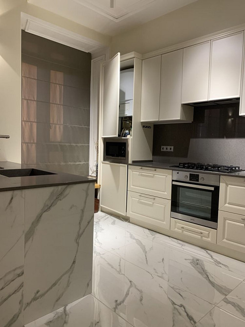 Здам двоповерховий пентхаус на Буніна Одеса - зображення 2