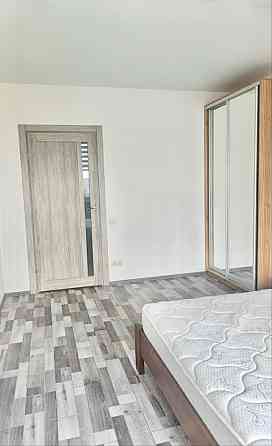 Оренда 2-х кімн квартири 78 кв.м Позняки вул.Пчілки 6А Киев