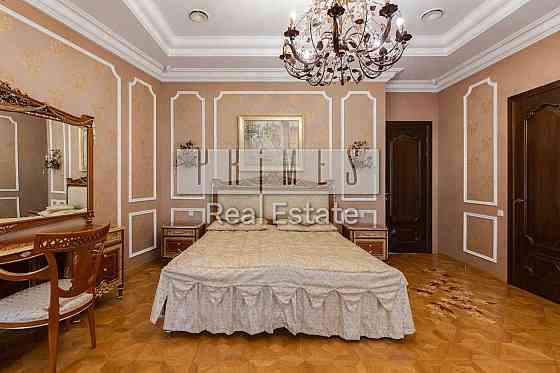 Оренда 3к квартира 220м2, вул. Рейтарська, 4, Центр Киев