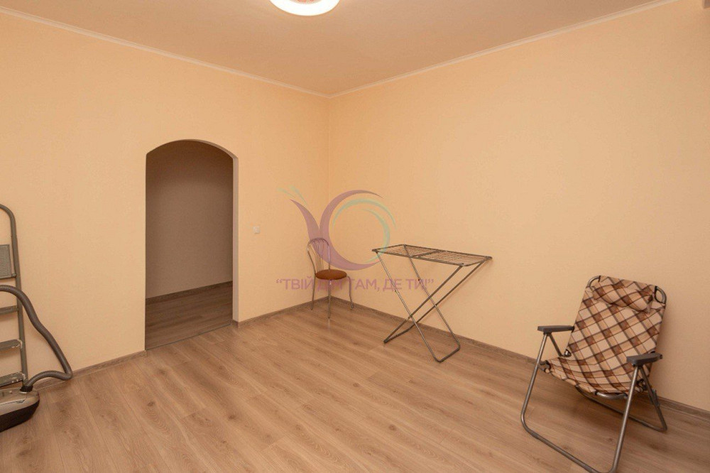 2-к. квартира в самому центрі міста Черновцы - изображение 5