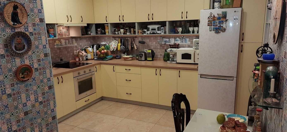 Продам 2-кімн. квартиру, ЖК «Родинний затишок», Соцмісто IO Киев - изображение 1