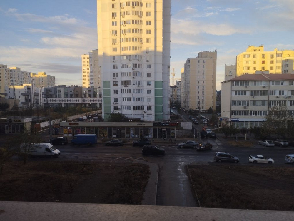 Продам,  свою квартиру возле ТЦ Атриум ( рынок Початок)) Одеса - зображення 5