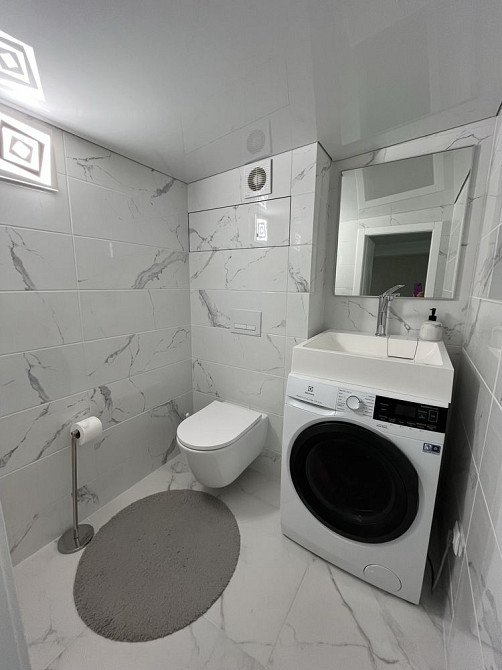 Продаж двокімнатної дворівневої Квартири Центр Сказка      ID-31-2 Миколаїв - зображення 1