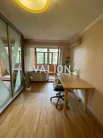 Продам 2-ком.кв.р-н.Оболонь,ул.Влад.Ивасюка 9 Киев