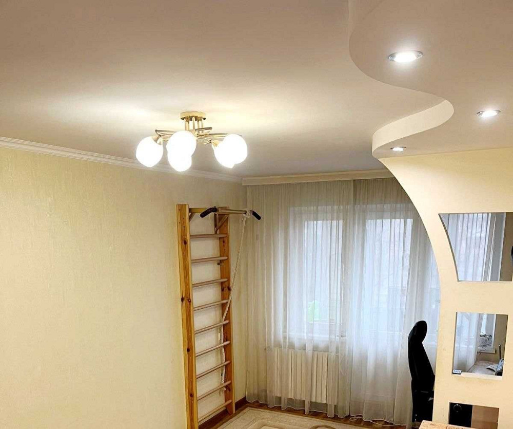 Продам трикімнатну квартиру (Кривий Ріг, Автовокзал, господар) Кривой Рог - изображение 1