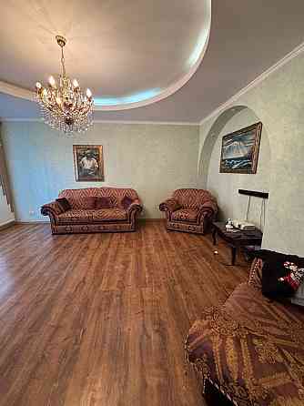 Продается 2х уравнивая 4х/к квартира в Центре города, р-н Приморский Одеса