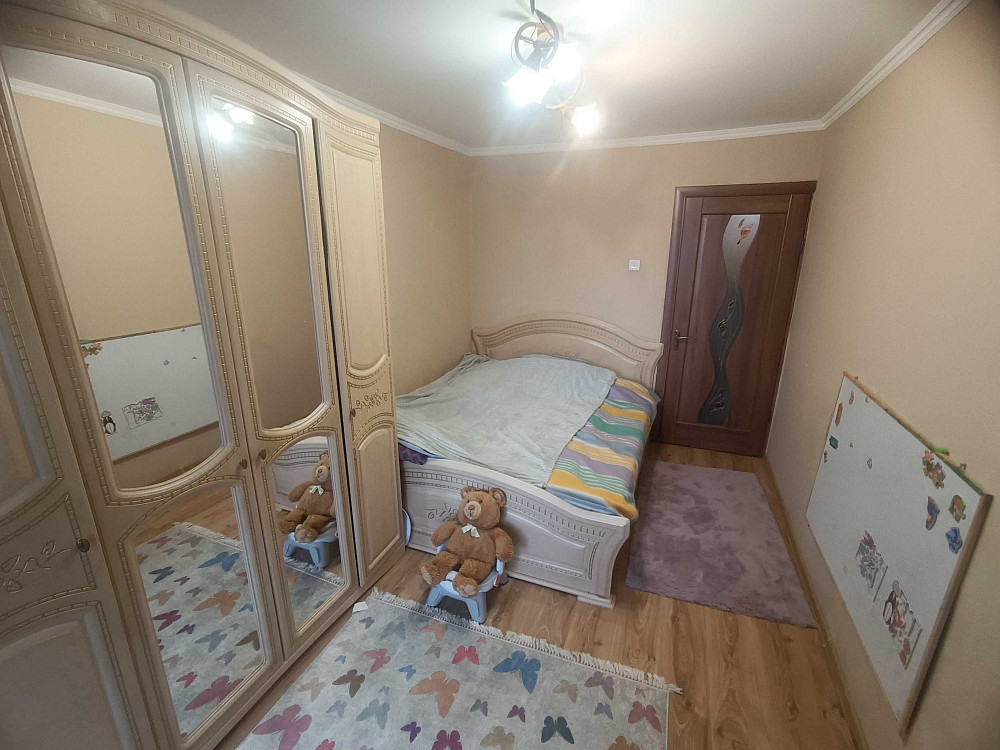 ПРОДАЖ 3-х кімнатної КВАРТИРИ у гарному стані на 2-у ПОВЕРСІ 5 пов.буд Берегове - зображення 1