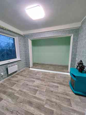 1 кімнатна з Новим ремонтом і АО неподалік Залізничного вокзалу Кам`янське (Запорізька обл.)