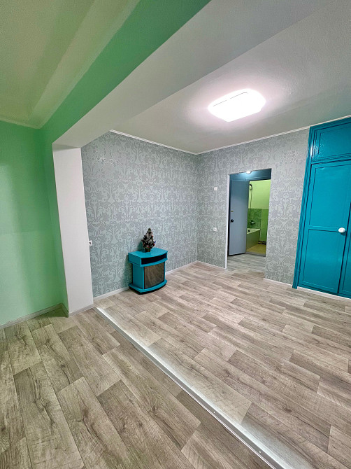 1 кімнатна з Новим ремонтом і АО неподалік Залізничного вокзалу Кам`янське (Запорізька обл.) - зображення 3