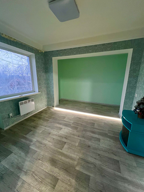 1 кімнатна з Новим ремонтом і АО неподалік Залізничного вокзалу Кам`янське (Запорізька обл.) - зображення 2