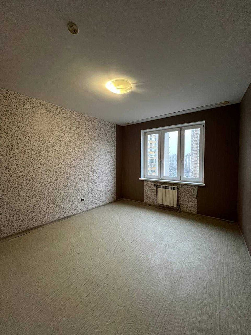 Продам 2-х комнатную квартиру, ул. Урловская 11-А Киев - изображение 1