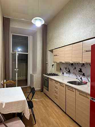 Владелец квартира в центре на пейзажной аллее Киев