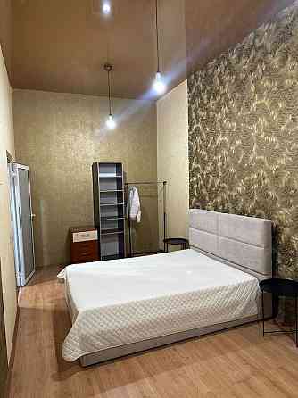 Владелец квартира в центре на пейзажной аллее Киев