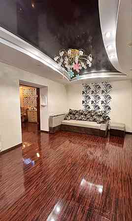 Сдам 3 комнатную квартиру от хозяина. Слободка. 