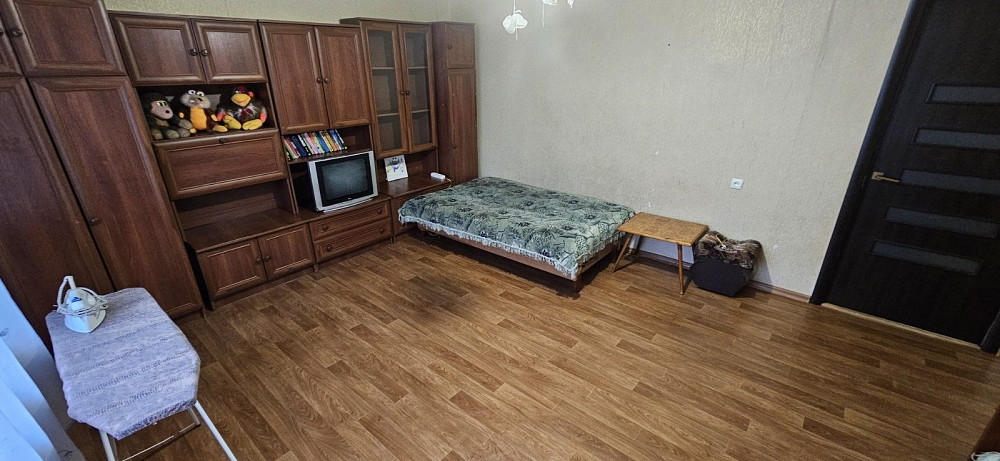 Оренда великої 1 кв. по вул. Дослідна станція( Космос) Запоріжжя - зображення 2